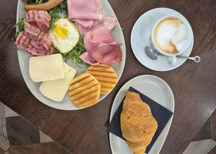 Sparano 103 Oda ve Kahvaltı 3*